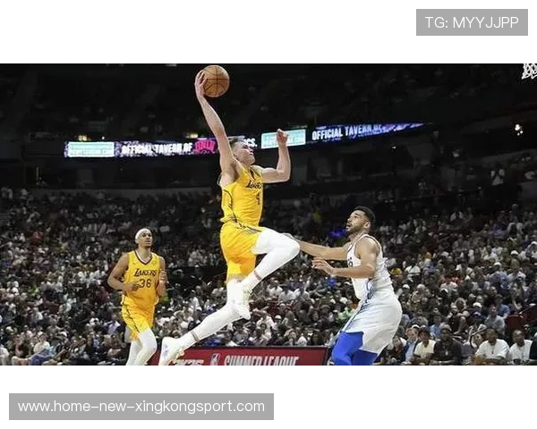 湖人中距离杀伤形成持续压迫